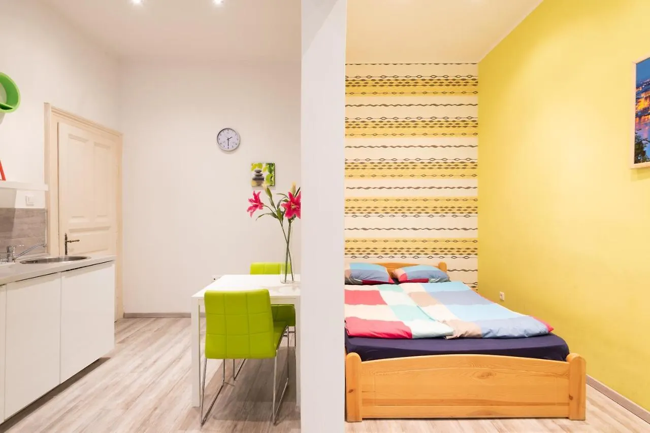 Standard Apartment By Hi5 - West End Center Budapešť Maďarsko